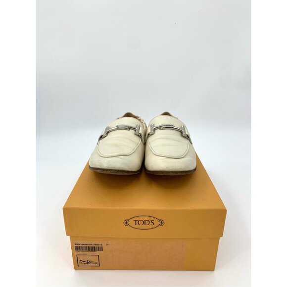 Tods Womens Ivory Leather Loafers With Silver Buckle Accent Size 37 - Picture 2 of 9